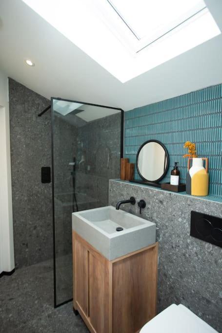 Chorlton Stylish & Roof Terrace Apartamento *